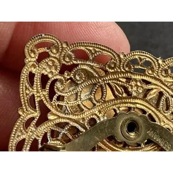 Bundle of Estate Brooches Gold Tone Monet West Germany Stones Filigree Vintage - Picture 15 of 16